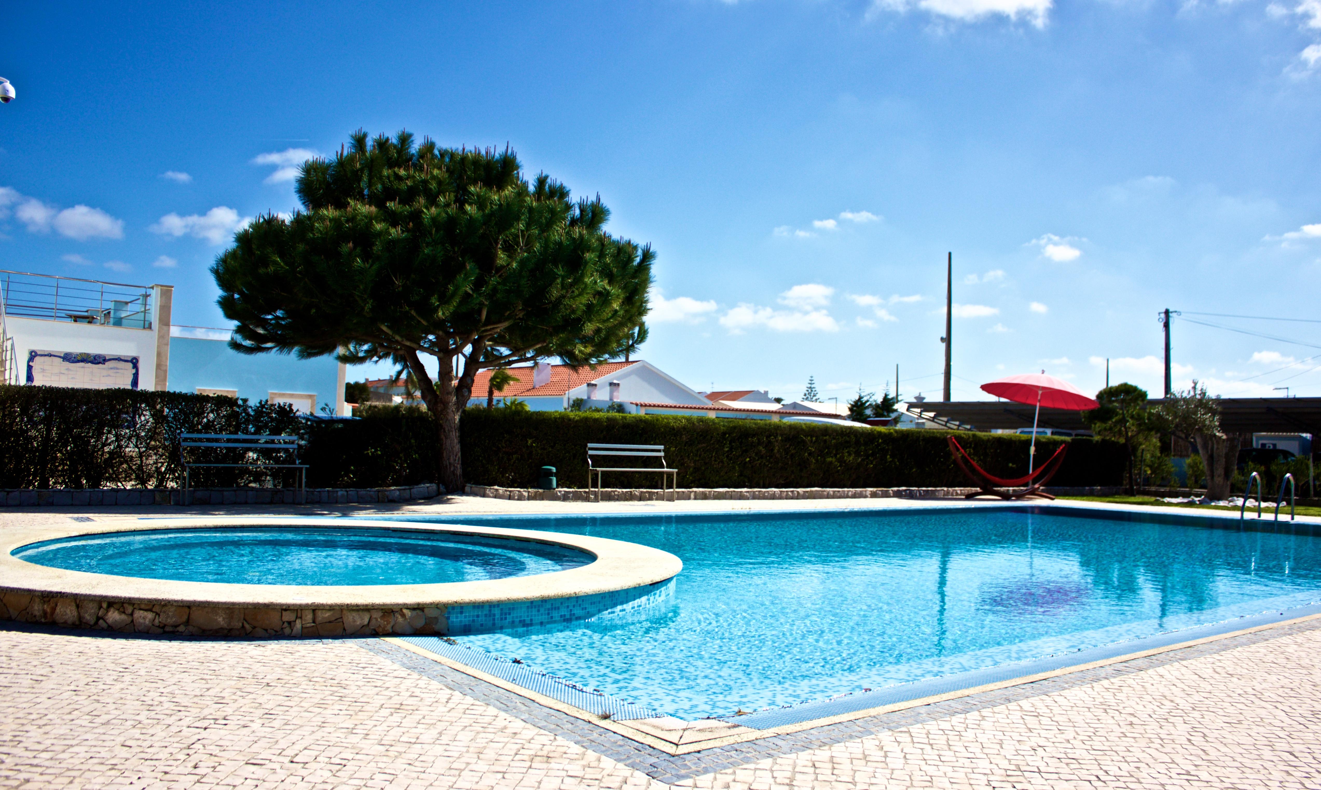 Hotel Neptuno Atouguia Da Baleia Exterior photo