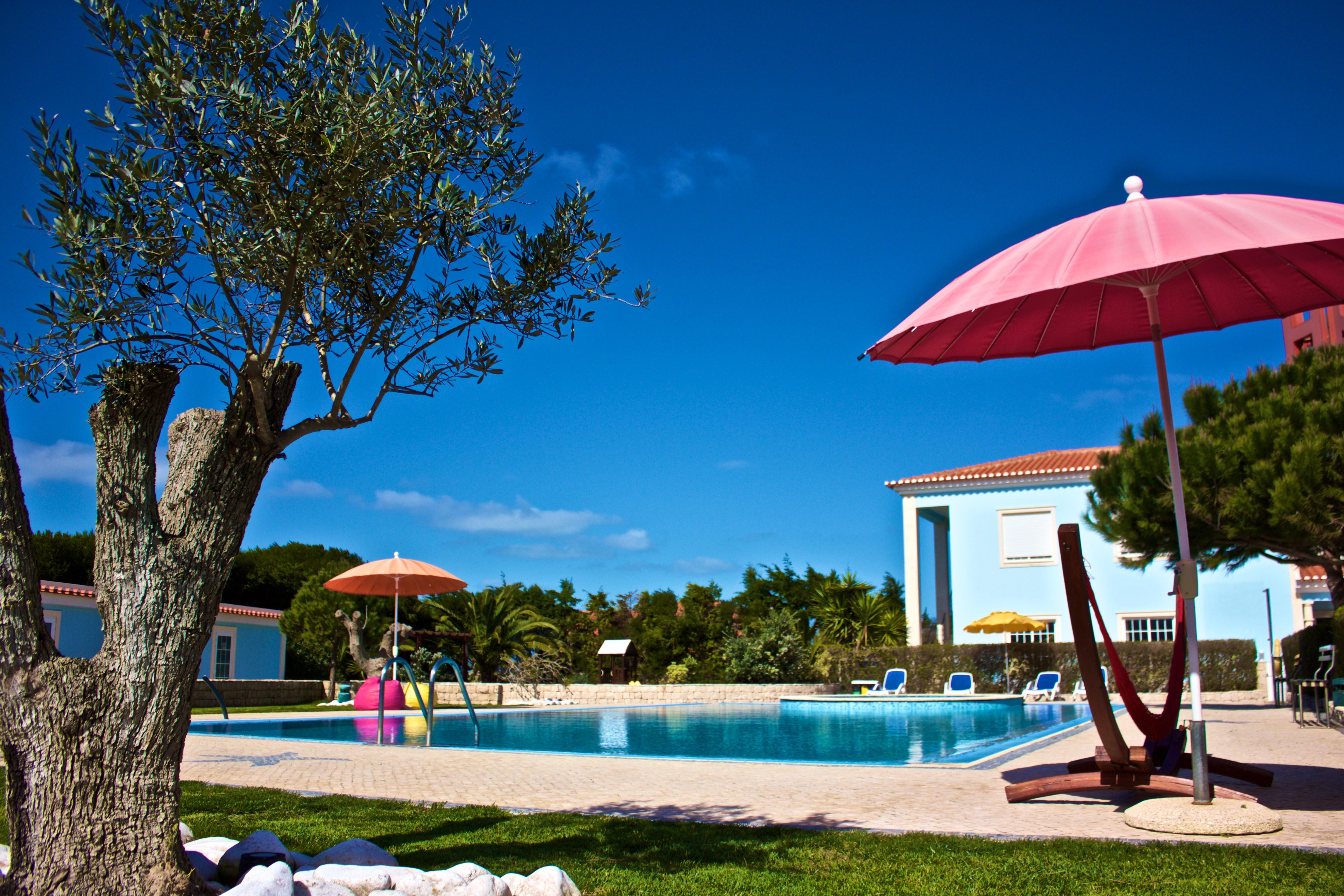 Hotel Neptuno Atouguia Da Baleia Exterior photo