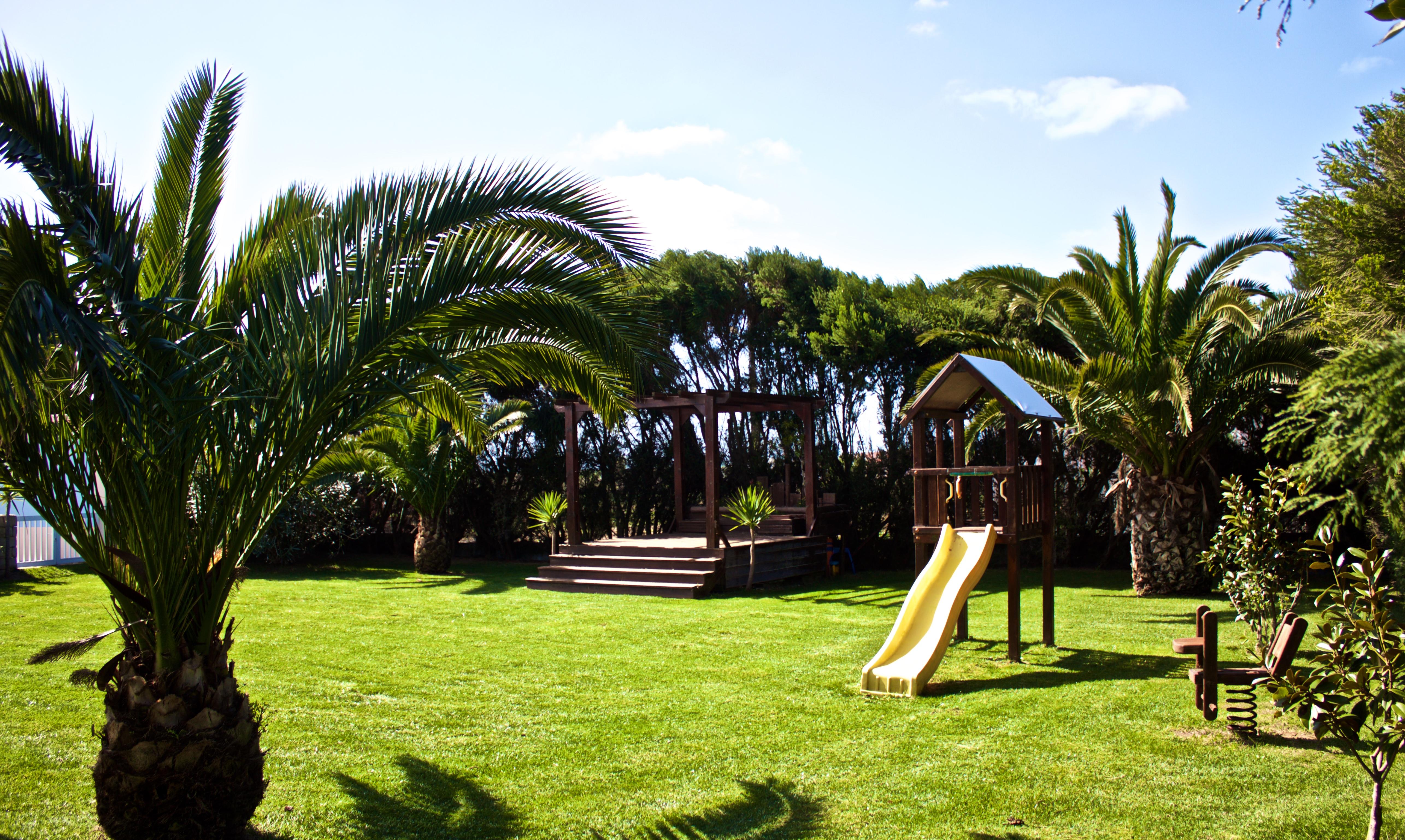 Hotel Neptuno Atouguia Da Baleia Exterior photo
