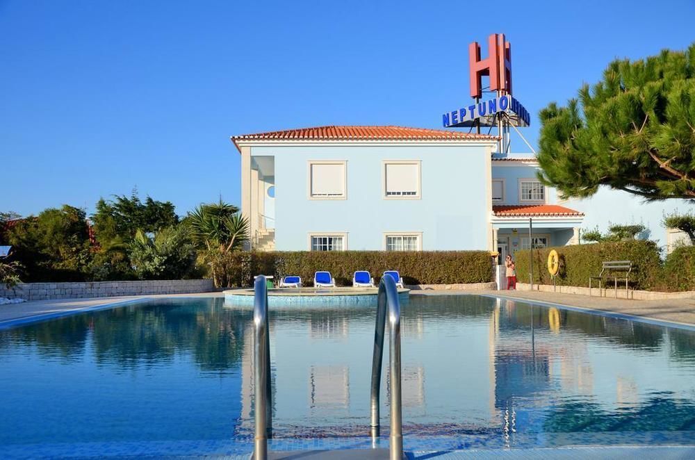 Hotel Neptuno Atouguia Da Baleia Exterior photo